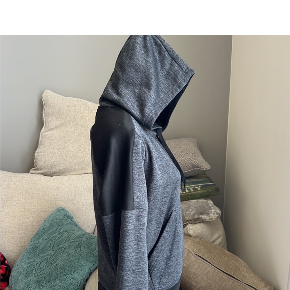 Adidas Climawarm Gray & Black Sweatshirt Hoodie -Size Small EUC - Picture 12 of 15